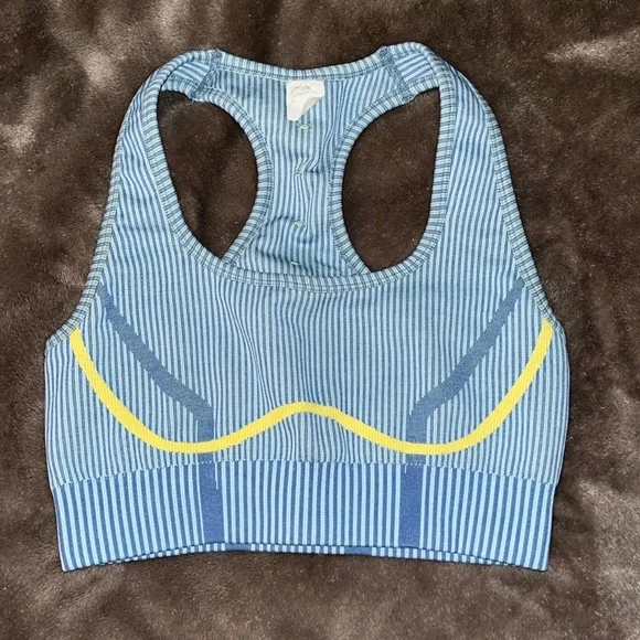 Fabletics sports bra - Picture 1 of 2